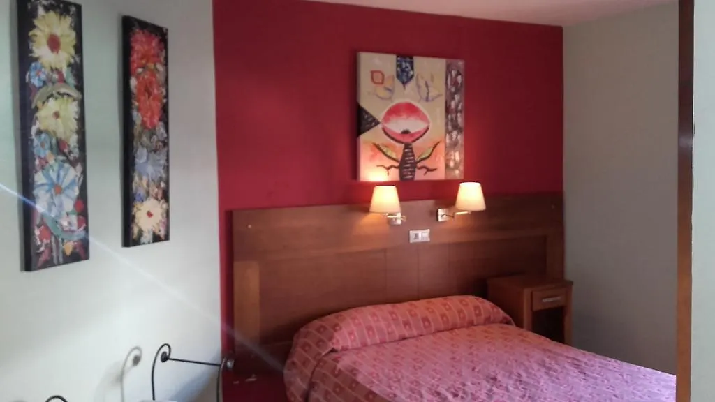 Guest house Hostal Jardines Del Mediterraneo Baza