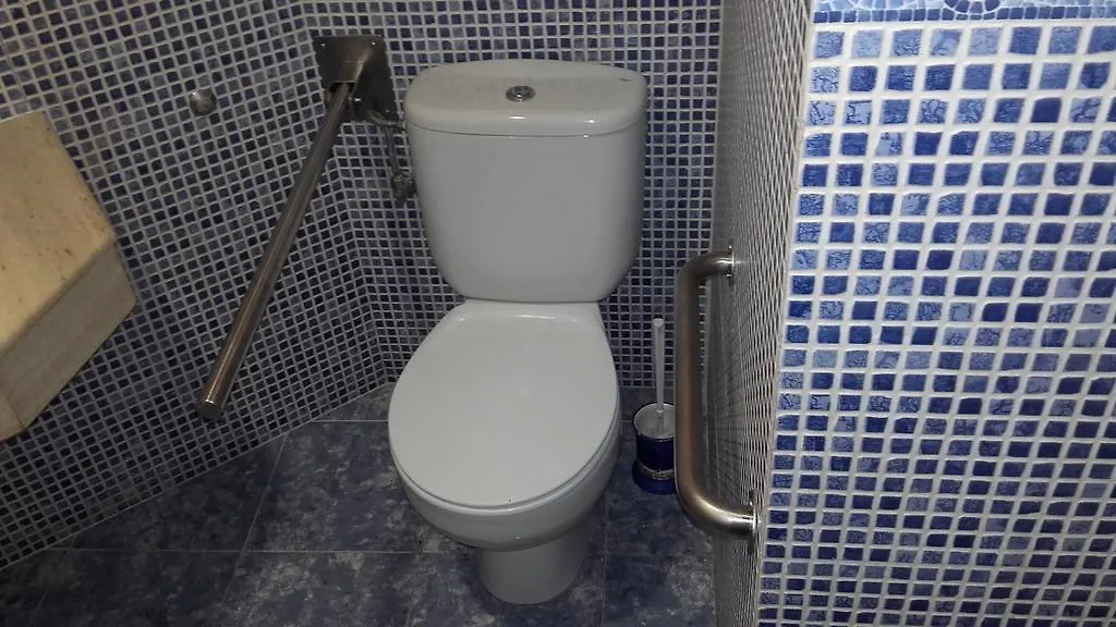 Guest house Hostal Jardines Del Mediterraneo Baza